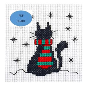 スカーフを巻いたお祭りの黒猫 クリスマス モダン クロスステッチ デジタル ダウンロード PDF パターン/チャート