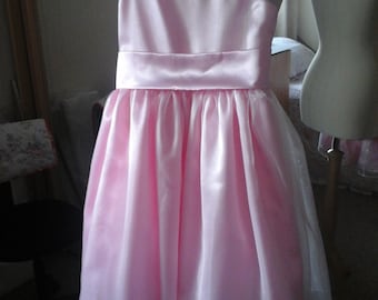 Bridesmaid dress in Pink satin with an organza layer