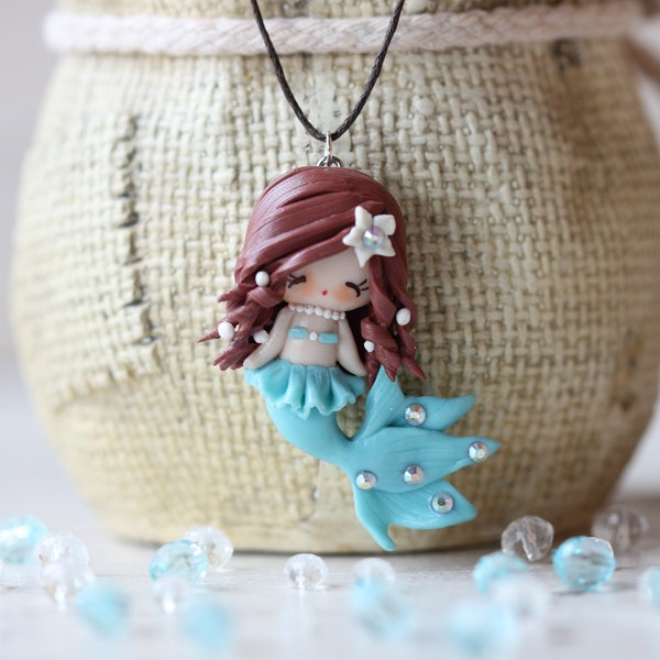 Zeemeermin bruin haar, meisje hanger, Zeemeermin pop, kinderen sieraden, accessoires voor kinderen, turquoise zeemeermin cadeau voor Kerstmis