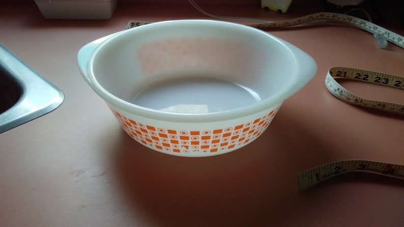 Vintage GlasBake Orange 2qt Round Casserole *** FREE Shipping