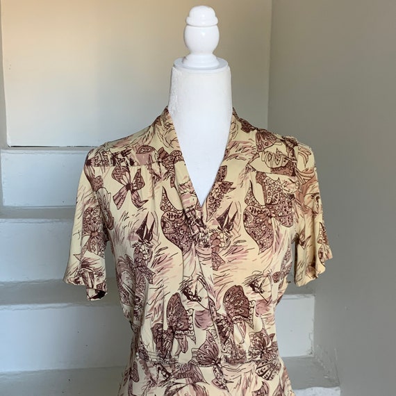 RARE Whimsical Neutral Palette Novelty Print Rayon
