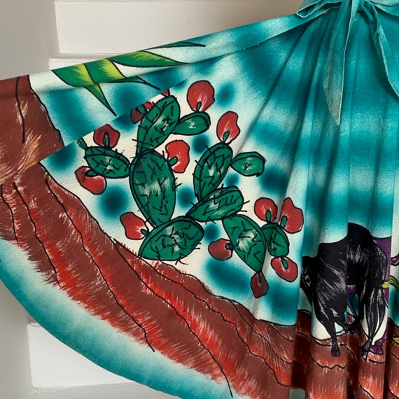 Gorgeous and Bold 1950s Mexican Tourist Skirt Cact