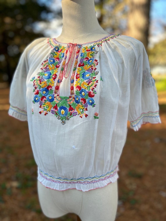 1930s Heavily Embroidered Hungarian Folk Blouse