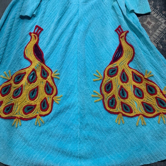 Amazing 1940s Aqua Chenille Double Peacock Robe W… - image 2