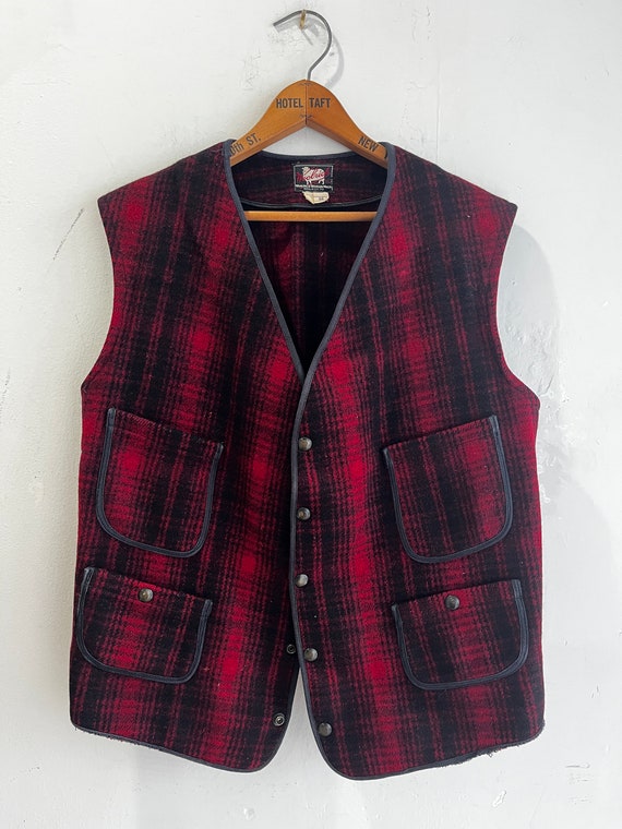 Vintage Wool Buffalo Plaid Woolrich Vest 44 - Gem