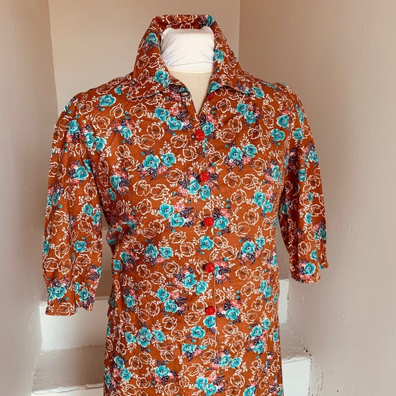 Early 1940s Vintage Two Piece Skirt and Top 46 Bus