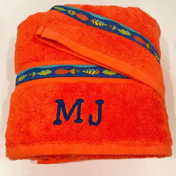 Hooded Bath Towel Personalized for Babies and Children Orange with Fish Trim