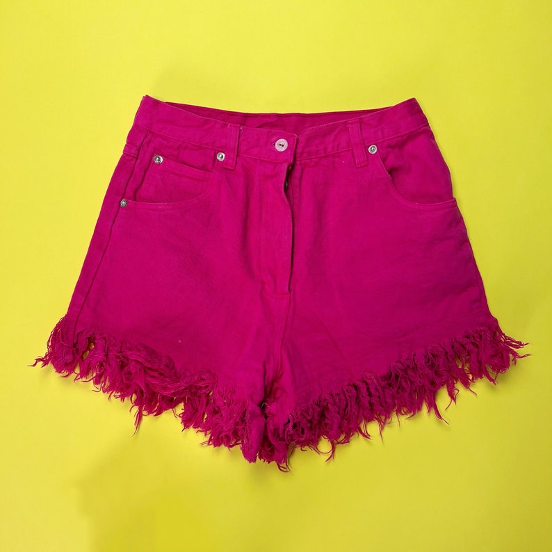 90's Hot Pink Denim High Waist 28 Vintage Casual Summer Short Denim Fringe Shorts Button Fly Frayed Hem Cutoff Shorts 1990's VTG image 7