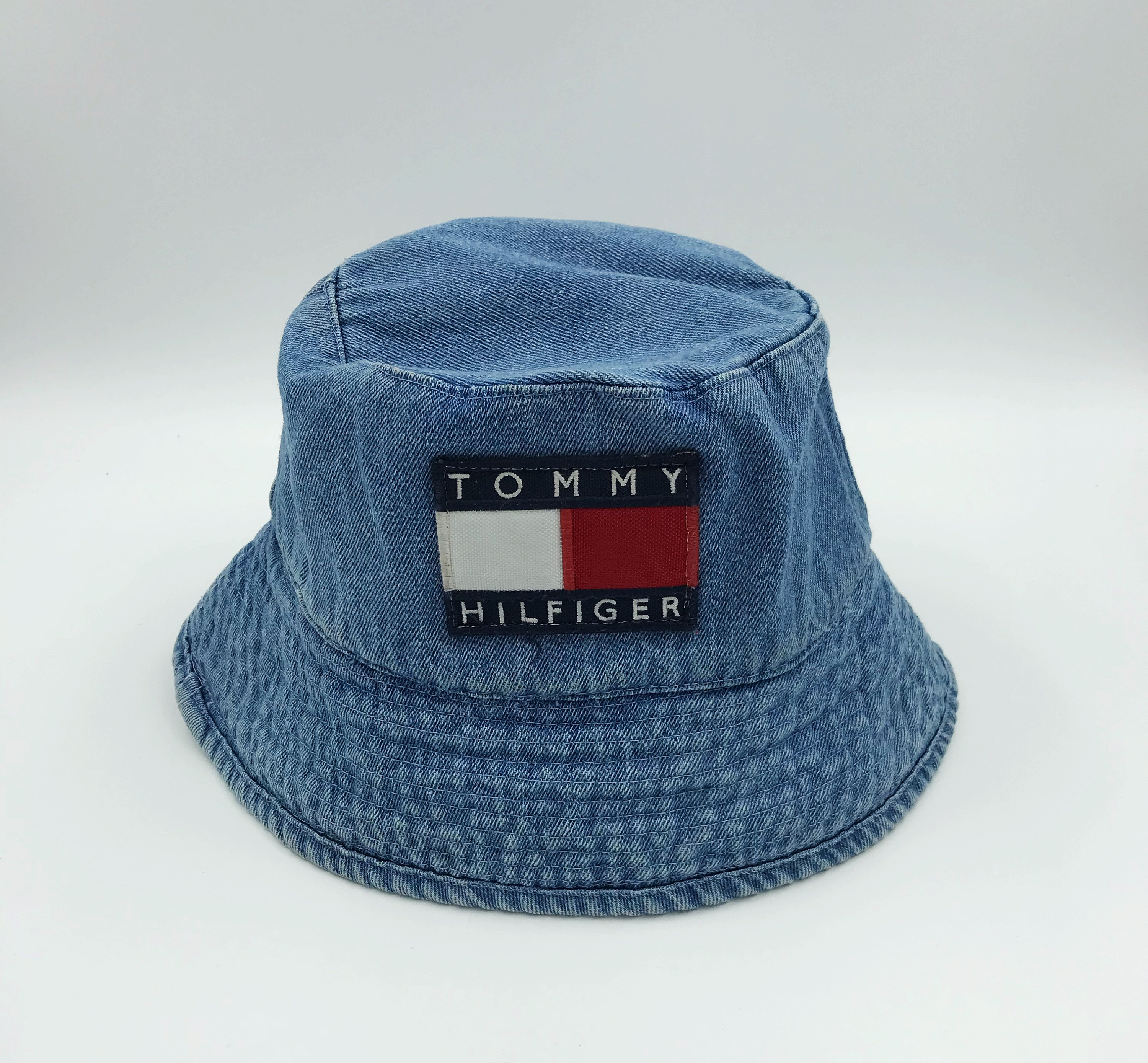 tommy hilfiger denim bucket hat