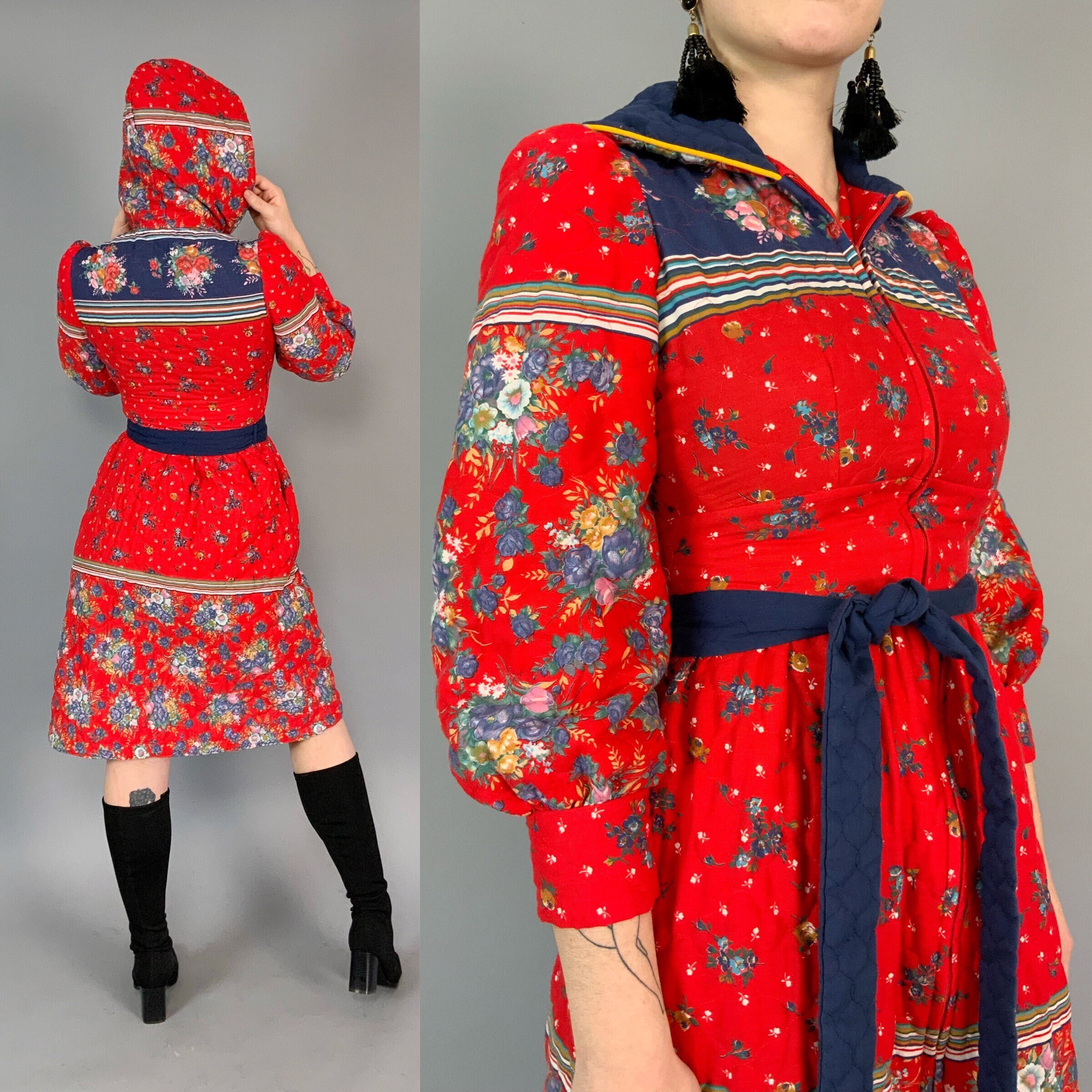 80's Vintage Quilted Dress w/ Hood Small Cute Kitschy Paisley Floral