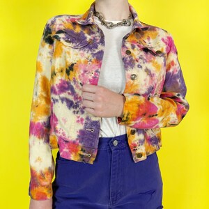 90's Linen Tie-dye Jacket Medium Purple Pink Yellow Unique VTG Outerwear Colorful Shirt Jacket Casual Linen Top Hand Dyed Upcycled NEONS image 3