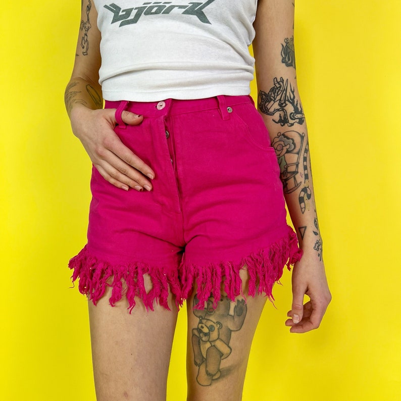 90's Hot Pink Denim High Waist 28 Vintage Casual Summer Short Denim Fringe Shorts Button Fly Frayed Hem Cutoff Shorts 1990's VTG image 1