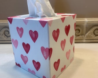 Red and White Hearts Valentines Tissue Box Cover