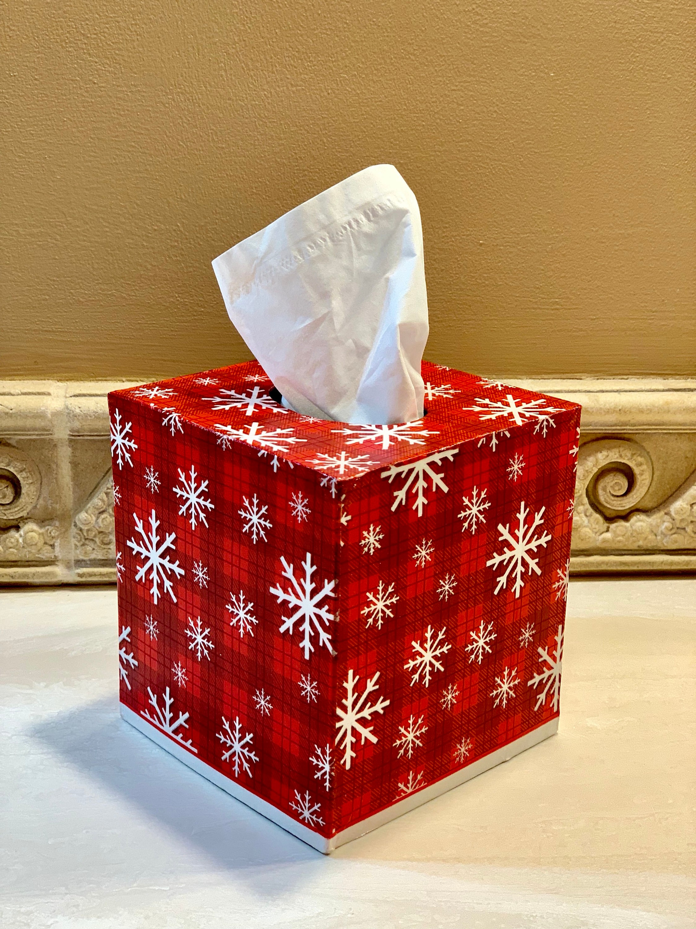 Tissue on sale box red