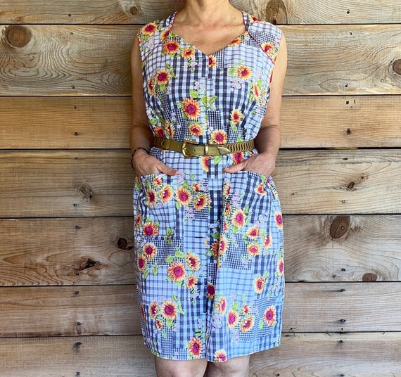 70s housedress sunflower mini buttons sleeveless … - image 2