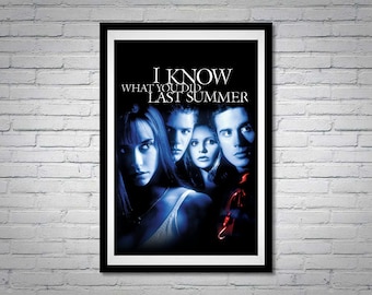 I Know What You Did Last Summer Movie Poster Jennifer Love Hewitt Sarah Michelle Gellar Freddie Prinze Jr.