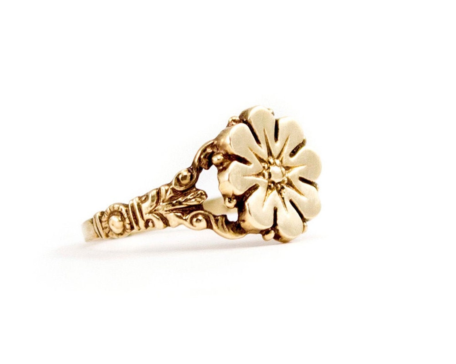 Victorian Inspired Daisy Ring 14K Gold Flower Ring - Etsy