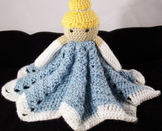 crochet cinderella dress blanket Princess Dress Blankets Are Magical But You Need To Crochet Them Yourself