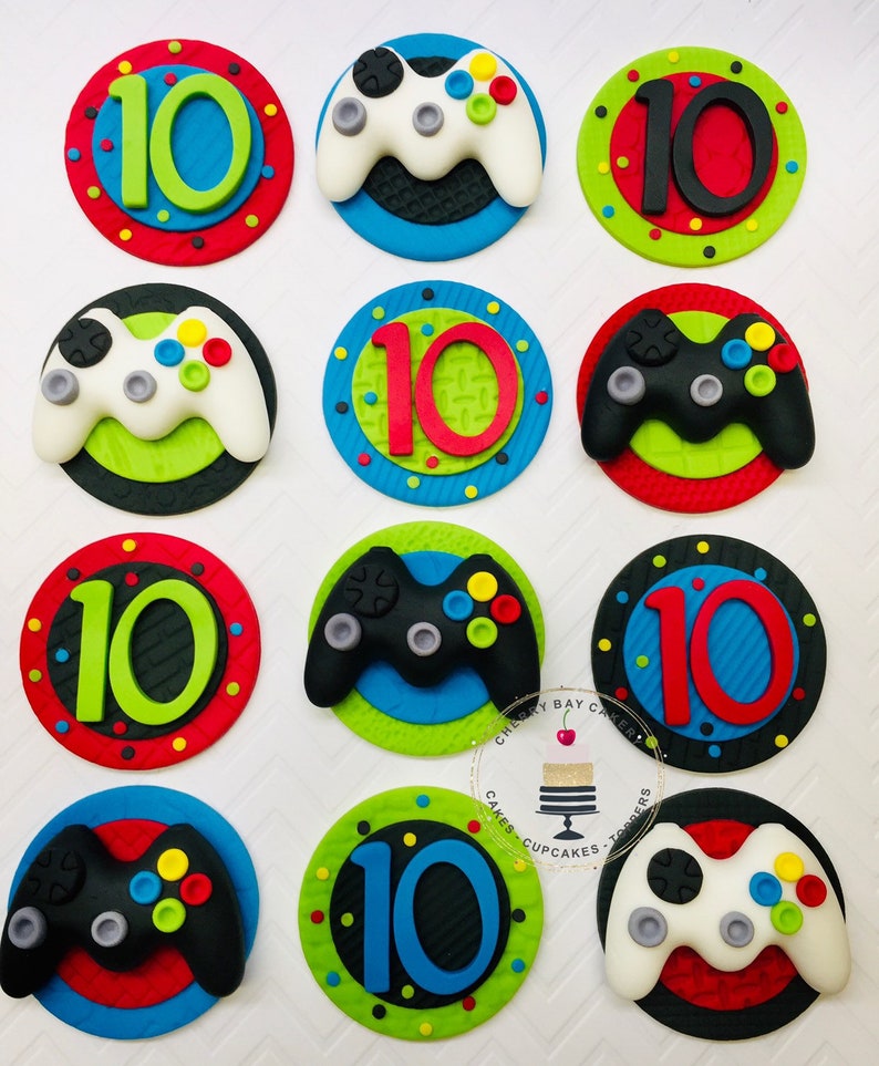 Video Game Controller Cupcake Toppers, Fondant Gaming Cupcake Toppers, Gamer Birthday Party, Video Game Cupcake Decorations image 4