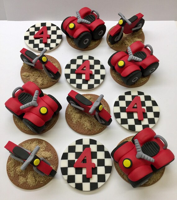 Maison Boxe Anniversaire Personnalise Cake Topper Avec 14 En Vrac Gants De Boxe Paquet Cuisine Arts De La Table