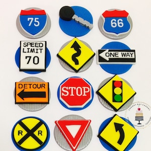 Fondant Road Signs Cupcake Toppers - New Driver 16th Birthday Party Cupcake Toppers - New Drivers License - New Car