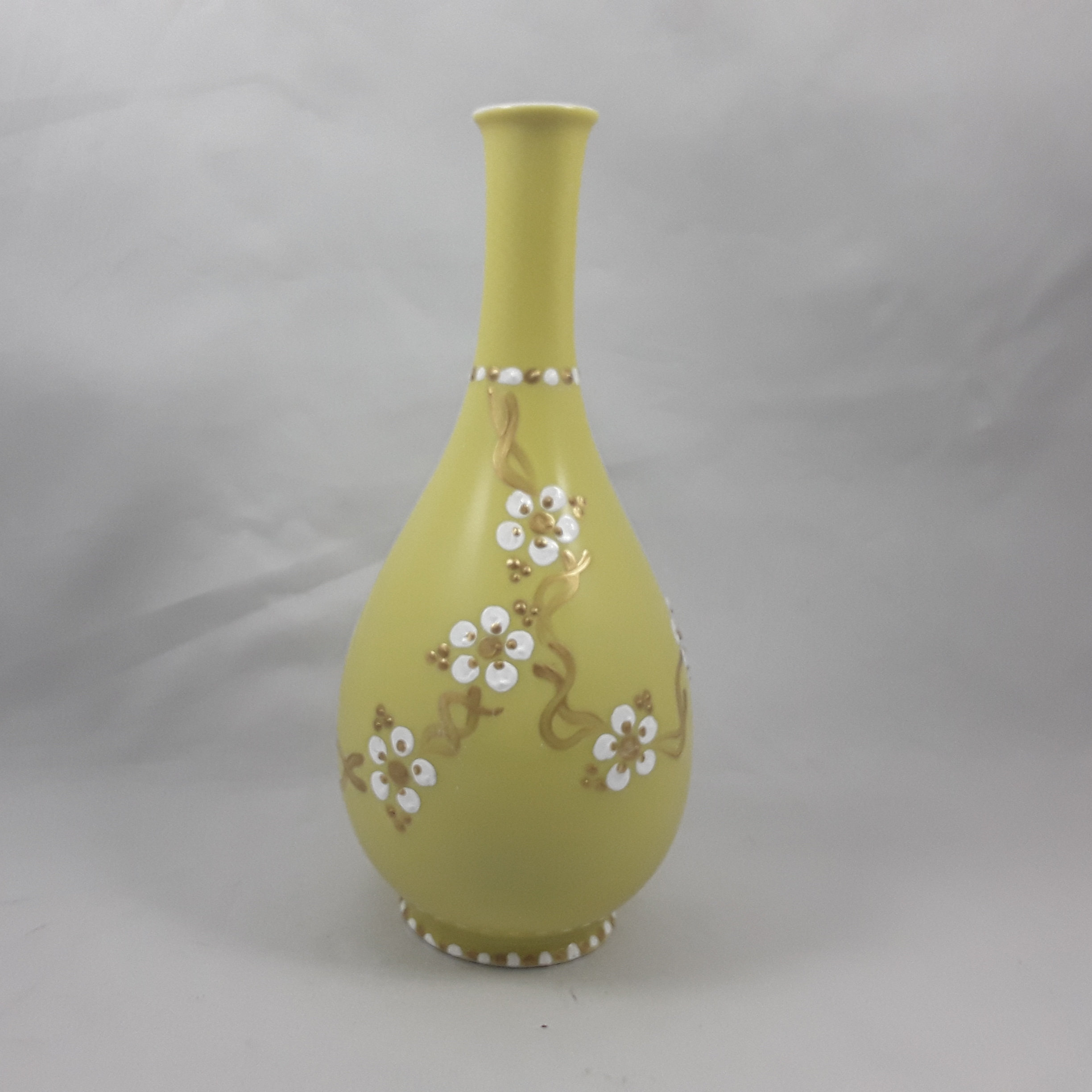 Hand Painted Bud Vase: Vintage Asian Floral Design - Etsy