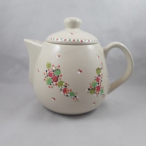 4.5 Cup Hand Painted Ceramic Teapot