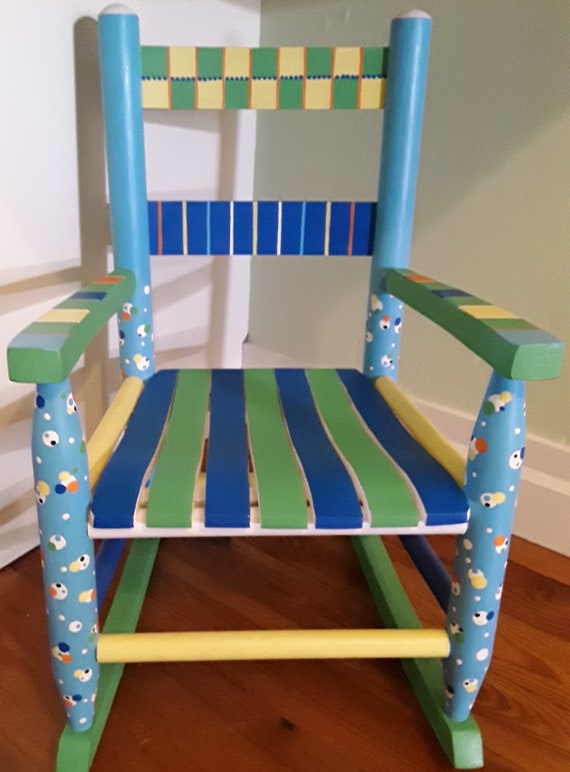 painting children's furniture