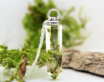 Moss Necklace, Crystal Necklace, Real Plant Jewellery, Woodland Necklace, Sterling  Silver, Terrarium , Resin Jewellery,  Resin Jewelry