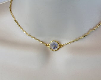 Echte vergeet me niet ketting, minimalistische ketting, medaillon ketting, iets blauws, kleine ketting, choker, sierlijk