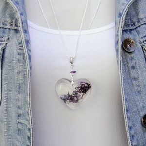 Real Lilac Necklace, Terrarium Necklace, Lilac Jewelry, Flower and Resin Jewelry, Boho Necklace, Heart Necklace, Gift For Her