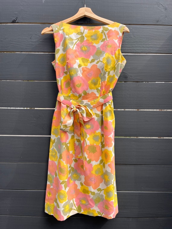 VINTAGE 1960s Pastel Floral Sheath Dress | Size XS