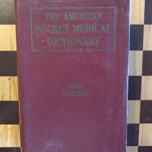 Vintage American Pocket Medical Dictionary, 18th edition, 1946 - very good condition