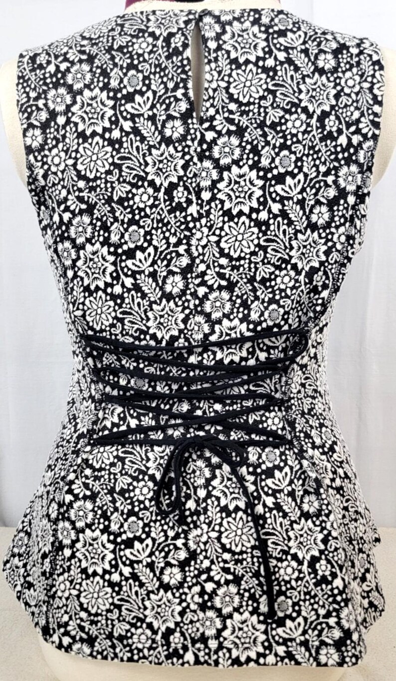 Vanessa Virginia Anthropologie Peplum Top Corset Back Black White Floral Romantic Blouse Size Large afbeelding 3