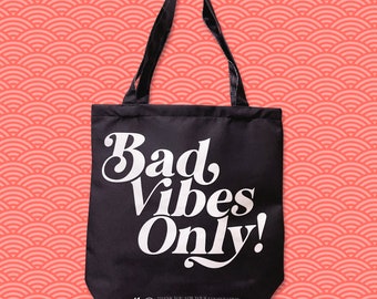 BAD VIBES ONLY! - Tote Bag Shoulder Purse Reusable Grocery Black Retro 70s Typography Thank You Bag Horror Original Unique Design