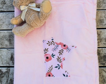 Minnesota Baby Blanket - Baby Shower Gift - Minnesota Baby Girl - Handmade and Customizable - More Fabric Available!