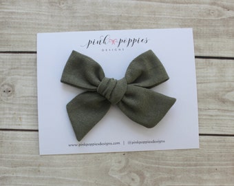 green baby bow