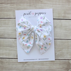 Spring Floral Hair Bow, Large Easter Hair Bow, Floral Hair Bow, Flower Hair Clip, Flower Bow Clip, Easter Hair Bow, Toddler Flower Bow