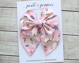 Blush Bouquet Hair Bow - Fable Style  -  Cotton Floral Print - Alligator Clip
