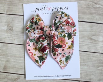 Rosa Blumen Haarschleife, Übergroße Schleife, Blumenhaarschleife, Rosa Schleifen-Haarspange, Rifle Paper Co, Rifle Paper Haarschleife, Rosa Haarschleife, Große Schleife