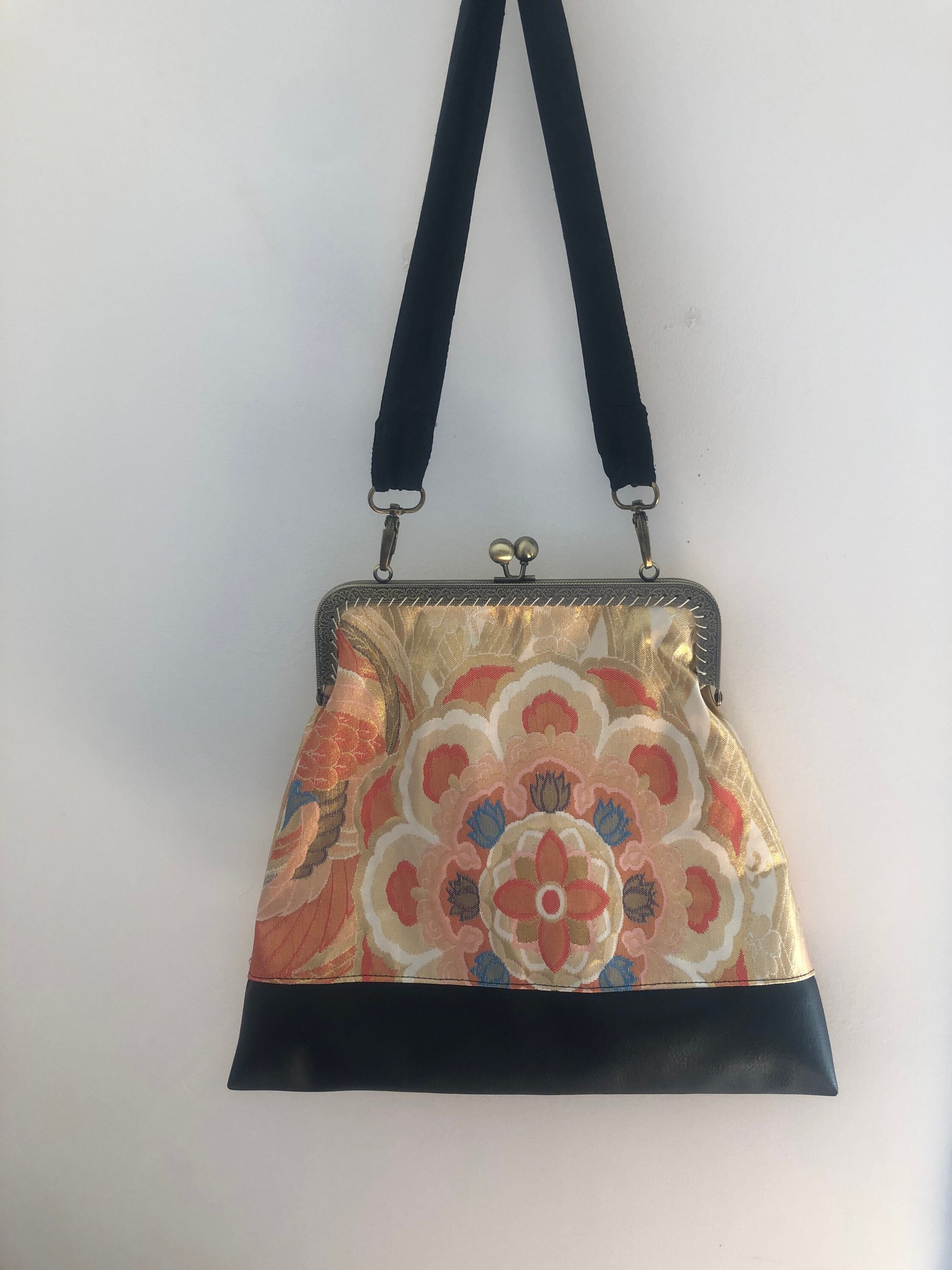 Japanese vintage beaded Kimono Handbag Handmade by Bead