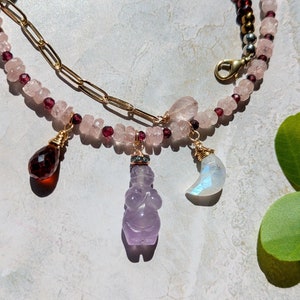 Amethyst Venus of Willendorf Beaded Goddess Necklace, Fertility Pendant, Mixed Gemstone Talisman, Boho Gifts for Her