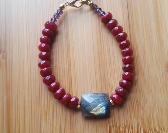Labradorite bracelet, Dyed Ruby Bracelet, Red Stone Bracelet, Gemstone Bracelet, Amethyst Charm, Bohemian Bracelet, Healing Stones, Gift Her