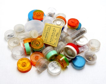 Lote de repuestos para relojes, piezas para relojes, volantes, espirales, tijet, cuerdas, ejes, etc. Relojes de bolsillo, relojes de pulsera, relojeros, aficionados, L2