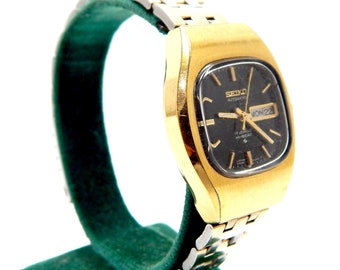 Vintage Seiko 7430-5560 Tank Quartz Watch, 24.7mm Case, Gold Vintage Seiko 7430-5560 Tank Quartz Watch, 24.7mm Case, Gold