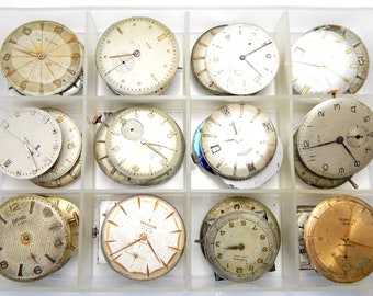 Lot 40 Movements Watches, Watch Vintage, Wrist Watch, Watch Mechanic, Mondia, Diamond, Fero, Circa 1950, Watch Unisex, Parts, Needs Revision