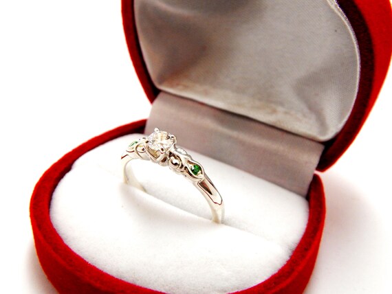 Ring Solid Silver, Emerald Crimped, Designer Jewe… - image 2