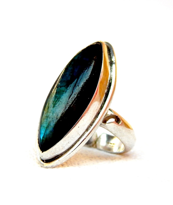 Vintage Ring, Craft Band Ring, Solid Silver, with… - image 1