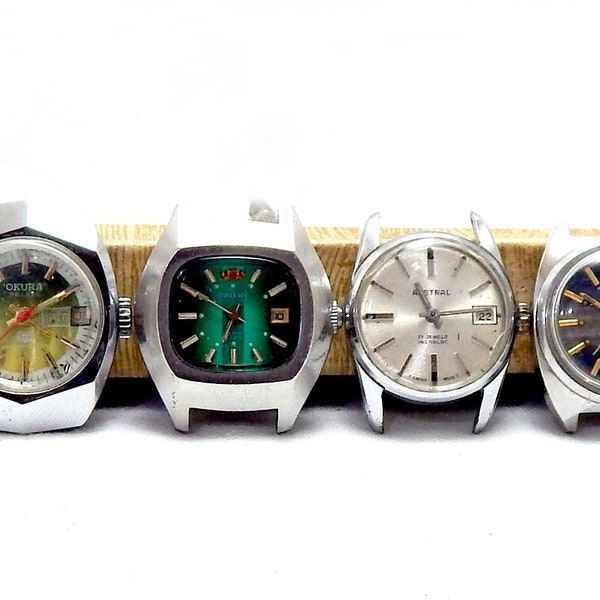 Lot 10 Uhren, Uhr Vintage, Armbanduhr, Uhr Mechaniker Automatik, Lot Uhren, Gehäuse Stahl, 1950c, Uhr Unisex, Teile, Revisionsbedarf