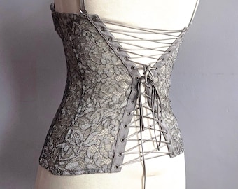 r*i様 melt the lady lace up layered corse Melt the lady lace up layered corset - メルカリ